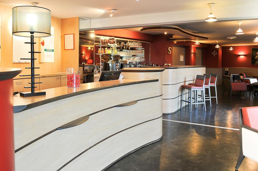 Hotel Ibis Отён Экстерьер фото